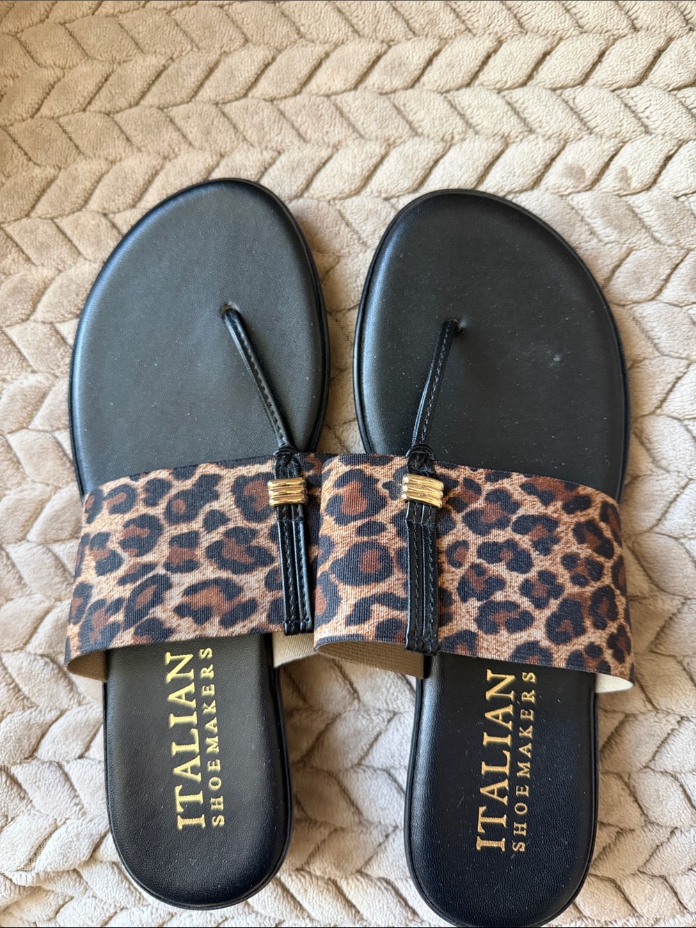Italian Shoemakers Leopard Print Slide Sandals - Black & Brown